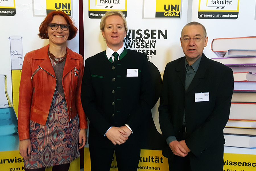 Fritz Treiber (Mitte) vom Geschmacklabor der Uni Graz konnte für die Tagung Barbara Bohle und Thomas Vilgis gewinnen. Foto: Uni Graz/Treiber 