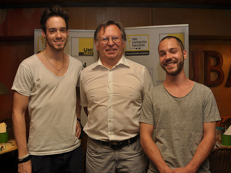 Stillten den Wissensdurst über Fußball: Grumet, Neuhold und Fercher (v.l.) 