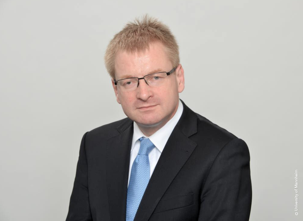 Erik Theissen zum C-Level Executive MBA an der Uni Graz