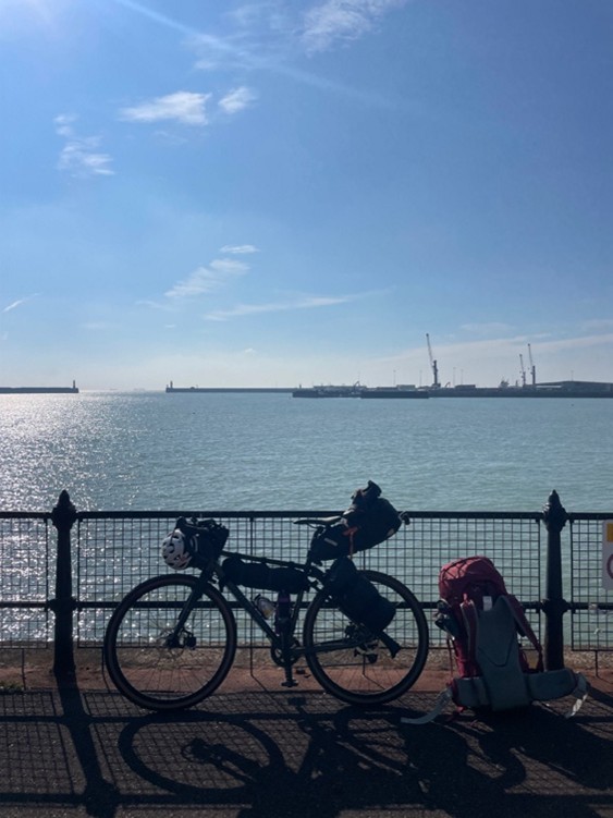 Pier mit Fahrrad ©Global Diary | Elisa Mathes