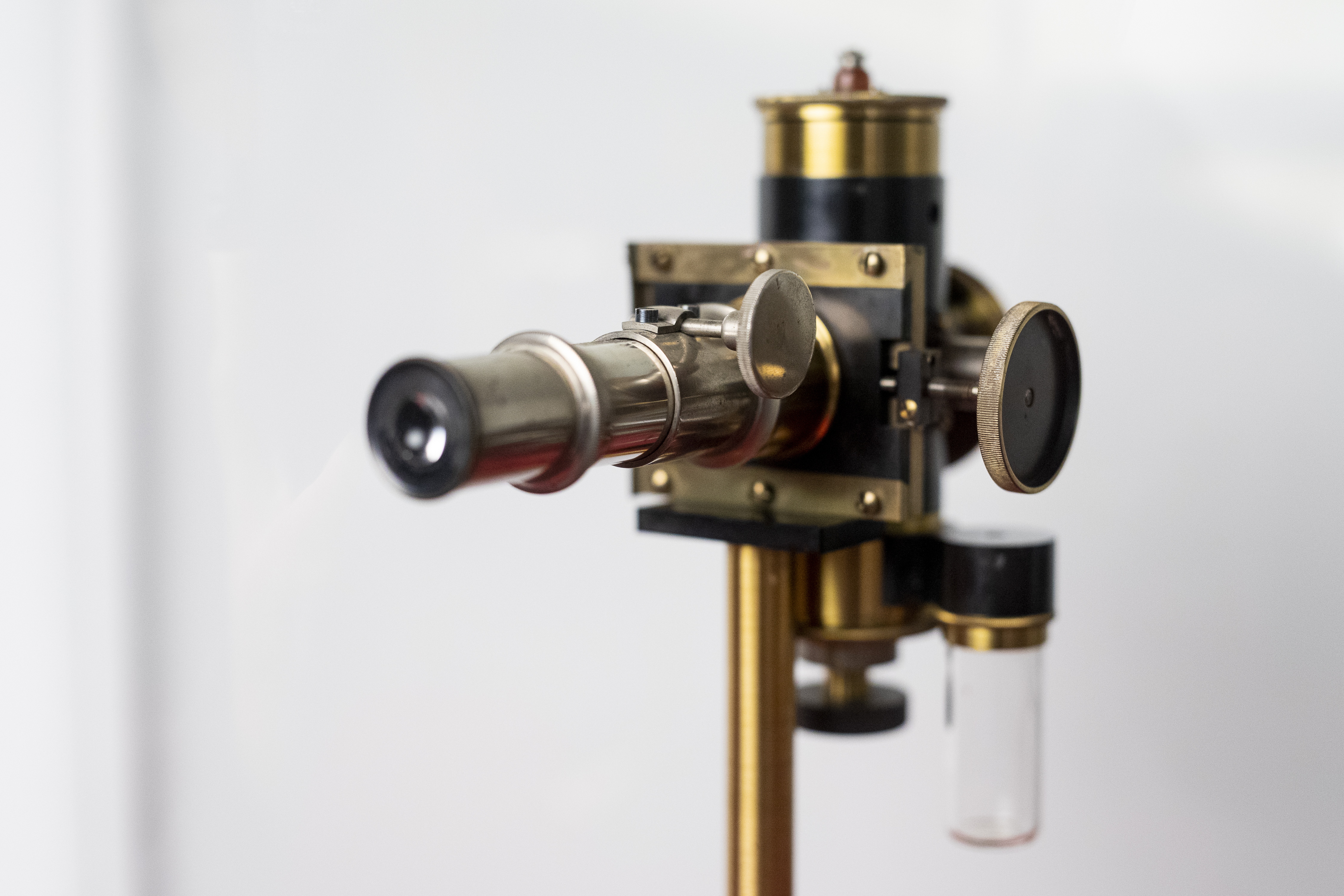 Fadenelektrometer ©KANIZAJ | 2019