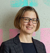 Portraitfoto von Bettina Kubicek