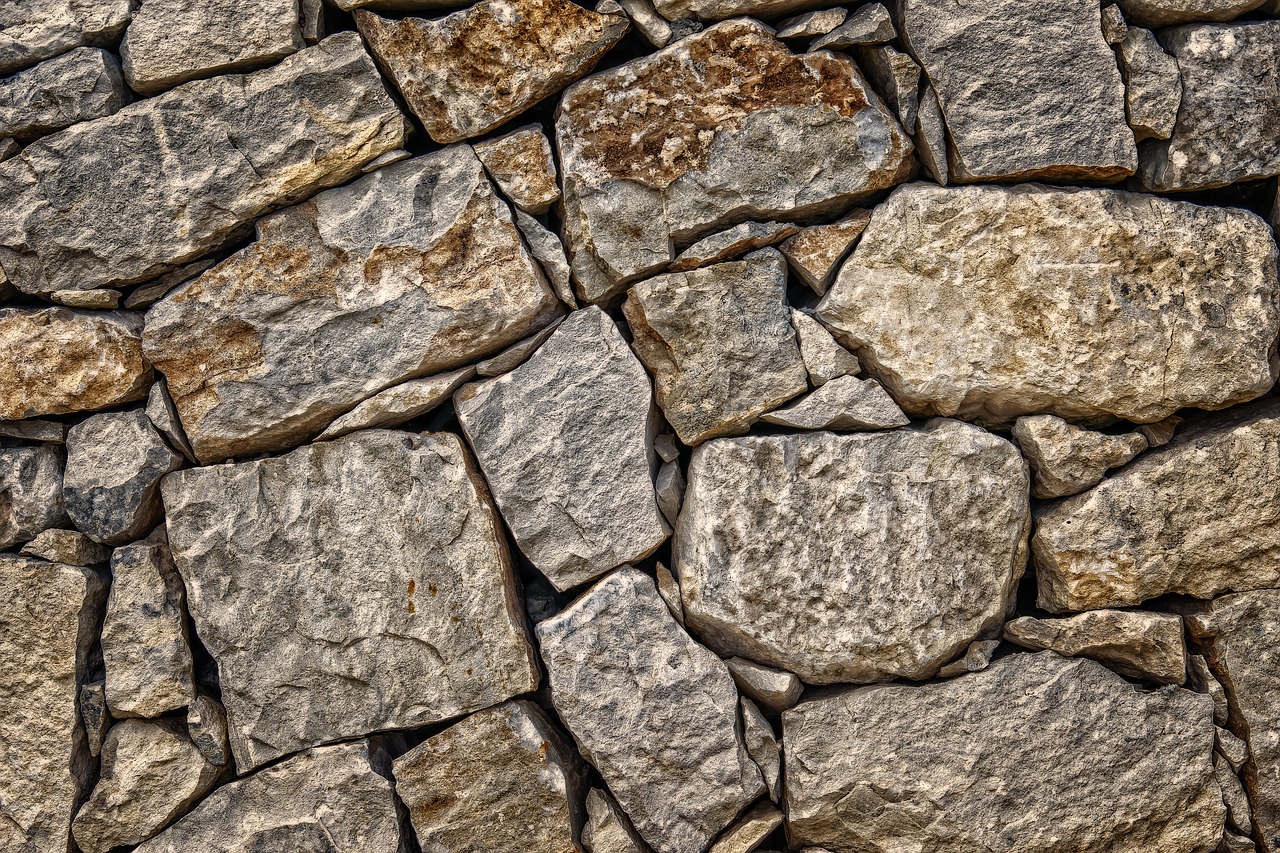 Steinmauer ©Pixabay (Tama66)