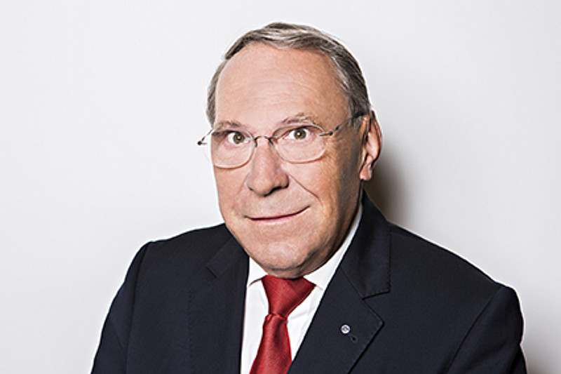 Portraitfoto von Mag. Dr. Günther WITAMWAS 