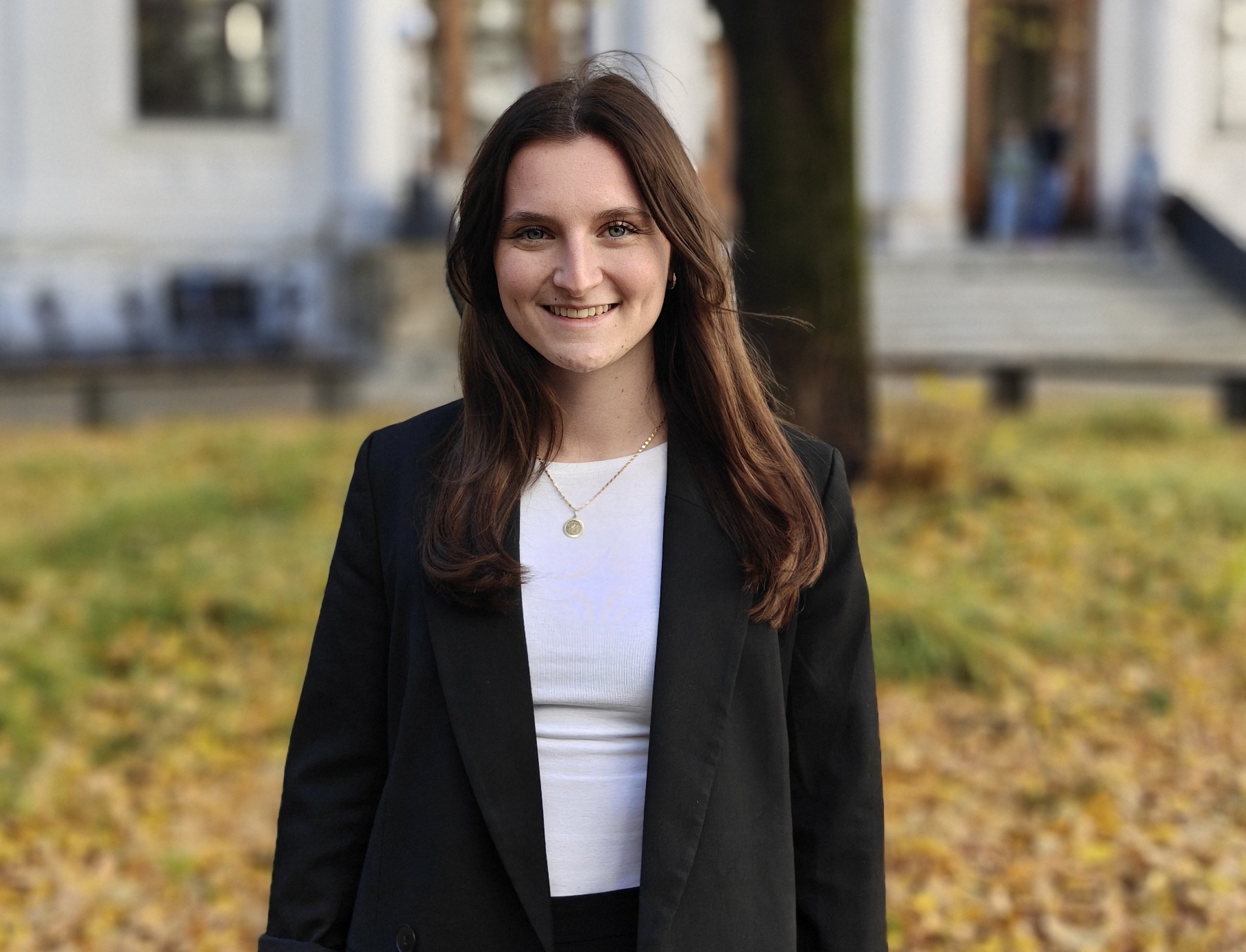 Portraitfoto von Annalena Rebernig