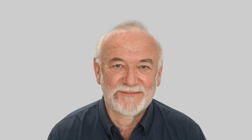 Portraitfoto Prof. Heinz D. Kurz