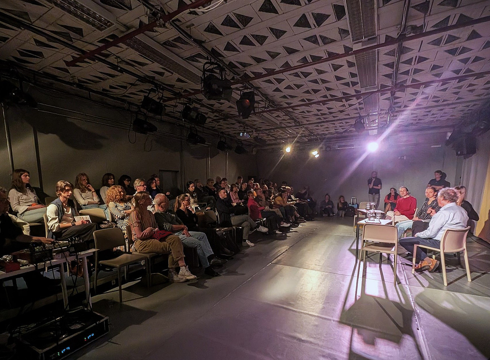 Theater im Bahnhof 