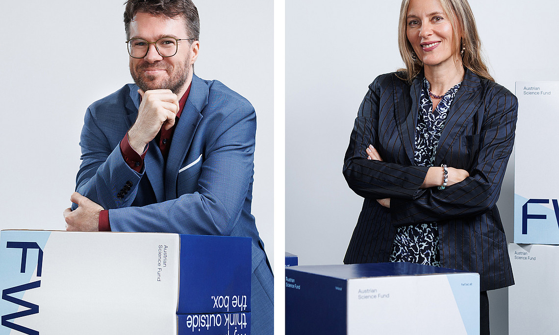 Philipp Berghofer and Bojana Radovanović in front of the FWF backdrop