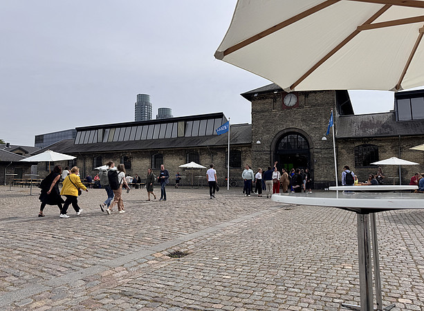 Die Øksnehallen (Hauptvortragssaal) und umliegende Gebäude waren Ort der Vorträge und Postersessions. 