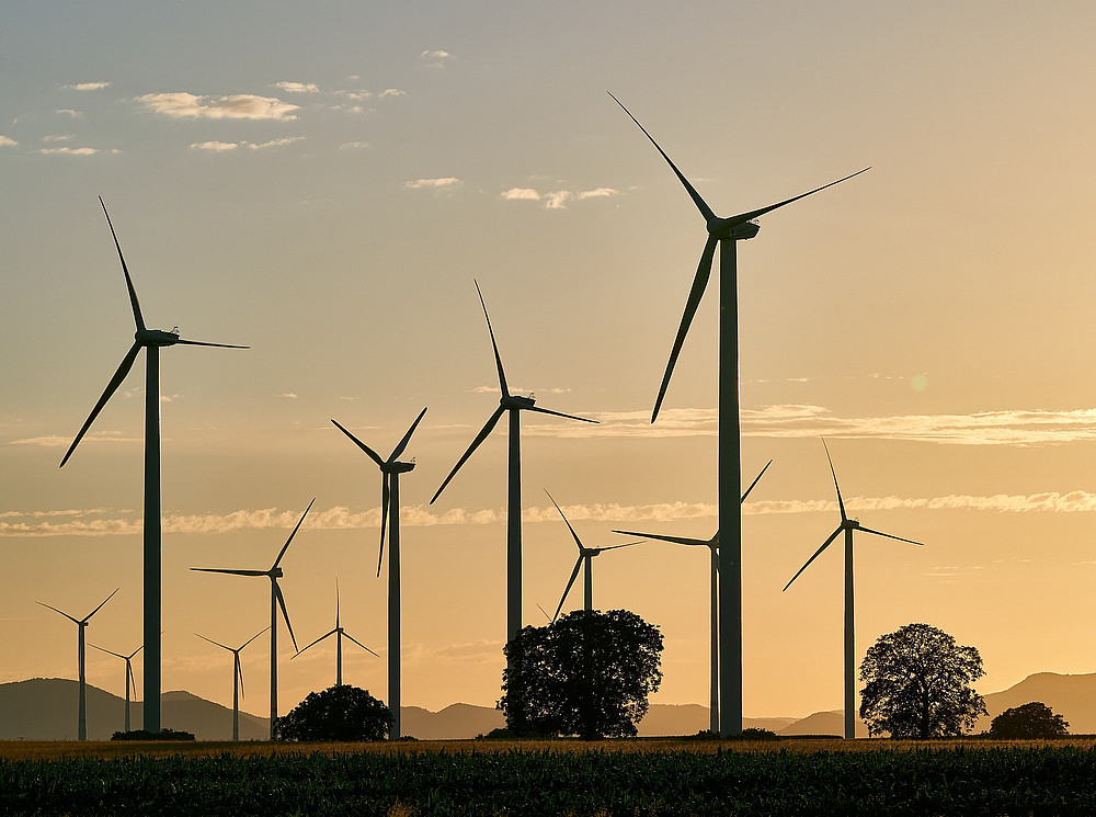 Wind turbines ©Markus Distelrath auf Pixabay