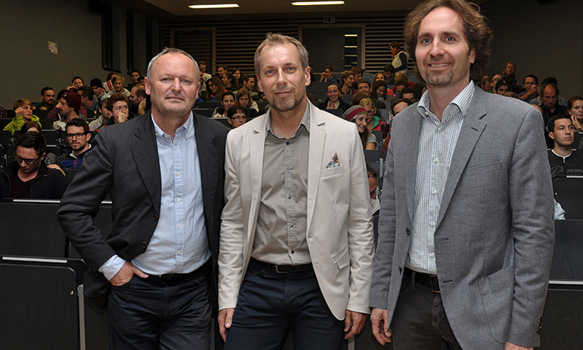 Training statt Tablette: Peter Hofmann, Gerhard Tschakert und Manfred Wonisch (v.l.), Foto: Uni Graz/Schweiger