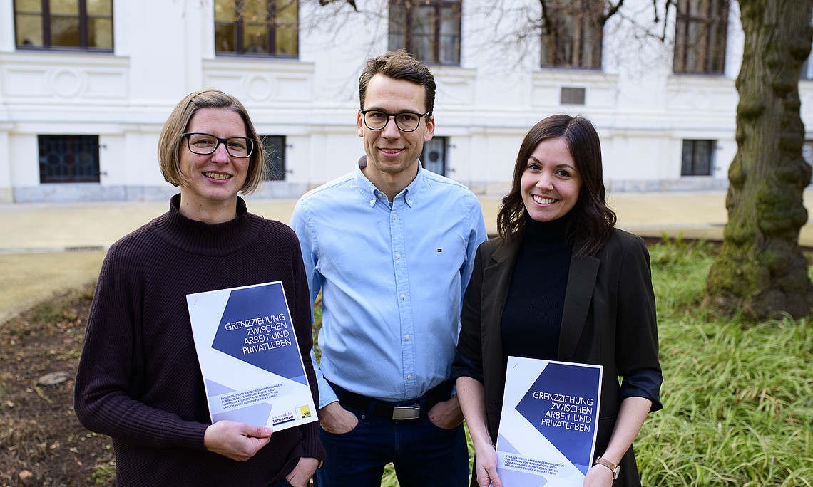 Das Projektteam: Bettina Kubicek, Simon Sarcletti und Andrea Noja (von links)