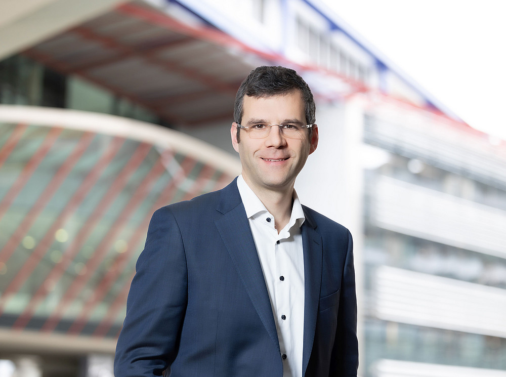 Portraitfoto von Stefan Palan, Institut für Banken und Finanzierung ©SBESS/Wolf