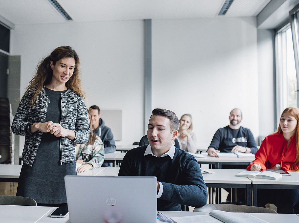 Studierende in einem Seminarraum der Uni Graz ©Uni Graz/Kanizaj