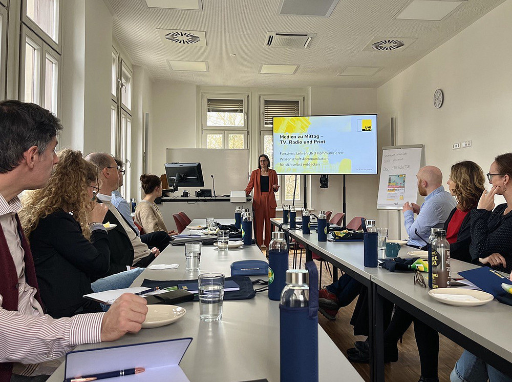 Katrin Praprotnik im Medien zu Mittag Workshop ©Julia Plattner