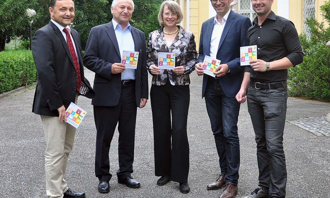 Institutsleiter Gutschelhofer mit den Vortragenden Kailer, Volkmann, Weber und Organisator Ruhri (v.l.) Foto: Uni Graz/Steinwender
