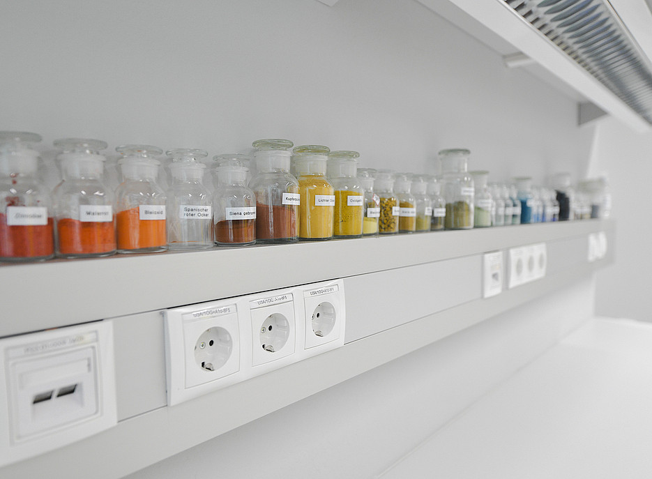 Verschiedene Farbpulver ©Uni Graz/Tzivanopoulos