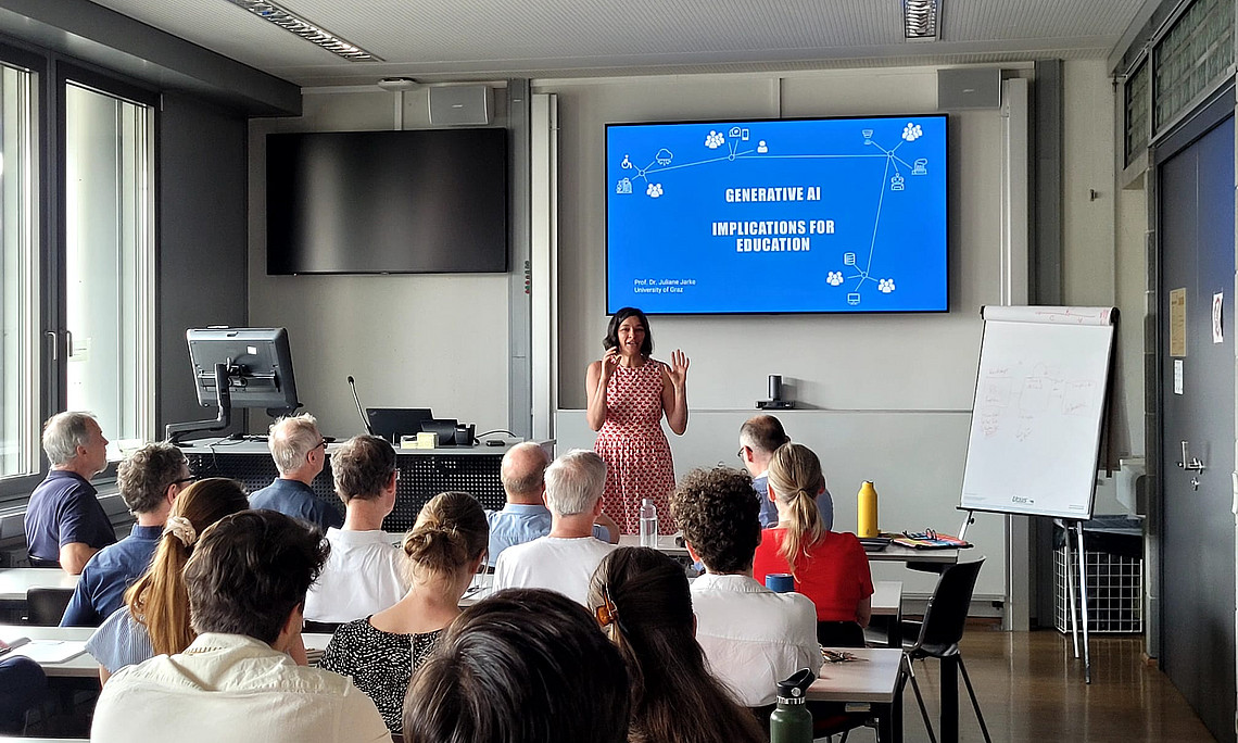 Präsentation von Juliane Jarke
