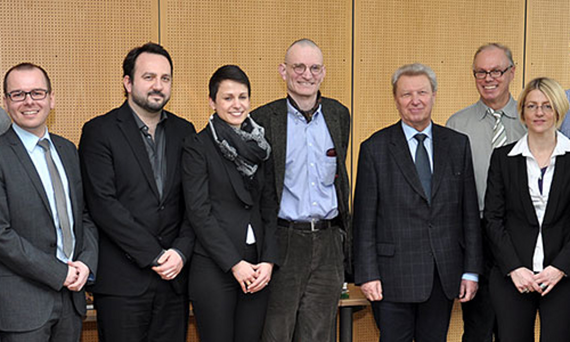 V.l.: Jörn Kleinert (VWL, Uni Graz), Michael Scholz (VWL, Uni Graz), Markus Schimautz (Gemeinderat, Stadt Graz), Pirmin Fessler (OeNB), Nora Skopek (Uni Bamberg), Daniel Eckert (Finanzwissenschaft, Uni Graz), Richard Hauser (Uni Frankfurt), Richard Sturn