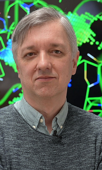 Karl Gruber forscht an der Entschlüsselung des Corona-Virus. Foto: Uni Graz/Koppelhuber