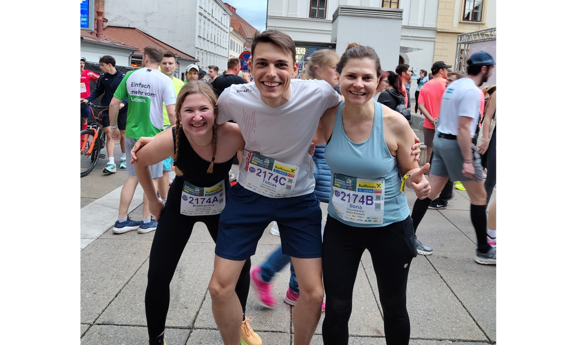 Kathi Wieser, Ilona Otto und Tobias Monthaler kurz vor dem Start