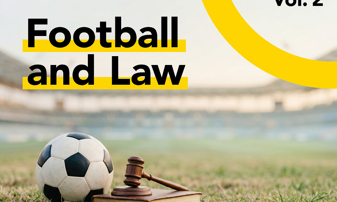 Flyer Fussball mit Gerichtshammer