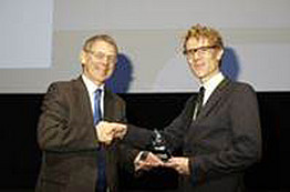 Georg Schneditz - Top Abstract prize by the UEG 2013