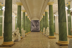 Säulenhalle Universität Warschau