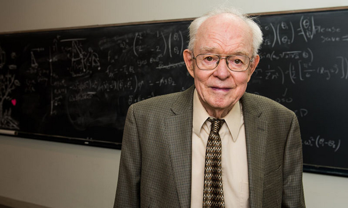 Prof. Dr. Eugene N. Parker sagte den Sonnenwind durch theoretische Überlegungen voraus, später wurde der Sonnenwind tatsächlich gefunden, Foto: Jean Lachat, University of Chicago, 2017