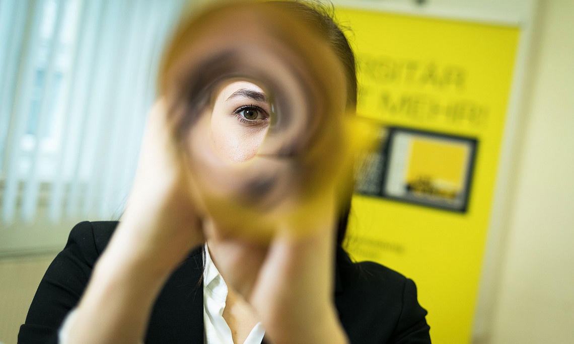 Einblicke, LL.M., UNI for LIFE