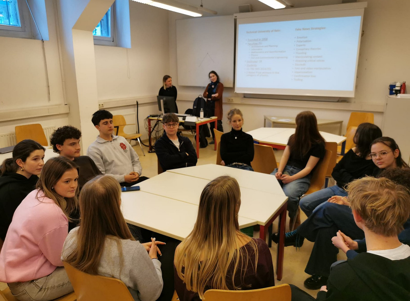 Gruppenfoto-insgesamt 