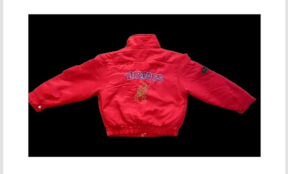 Rote Jacke auf schwarzen Hintergrund