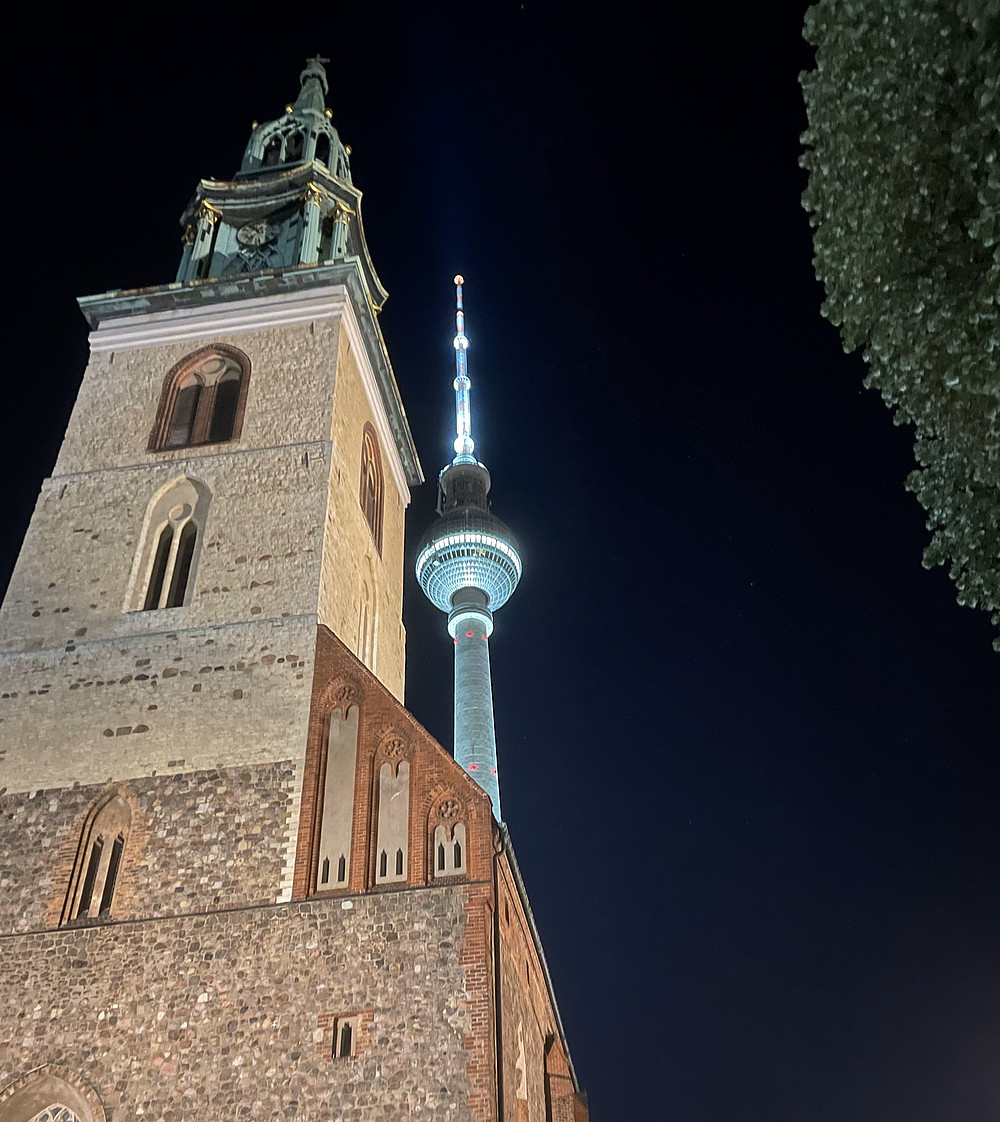 Berlin {f:if(condition: '', then: '©')}