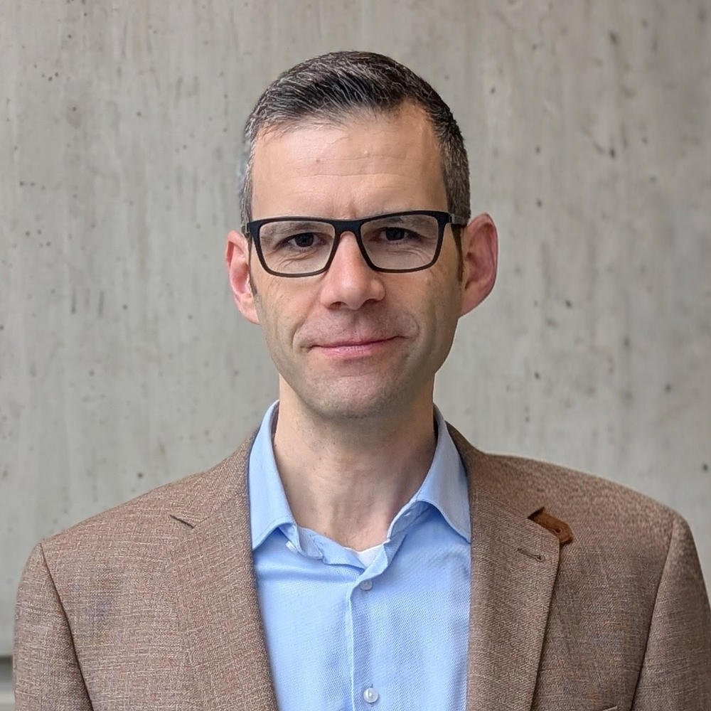 Portraitfoto von Stefan Palan 