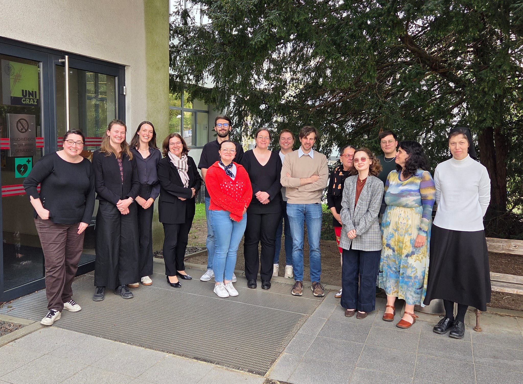 Gruppenbild der Teilnehmenden und Veranstaltenden ©Team Genderforum