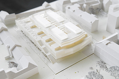 Das Modell des Siegerprojekts von fasch&fuchs.architekten im Gesamtkontext des Uni-Graz-Campus. Foto: Uni Graz/Tzivanopoulos