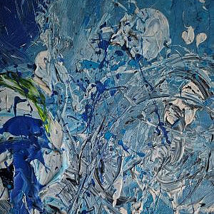 ein abstraktes Kunstbild in verschiedenen Blautönen