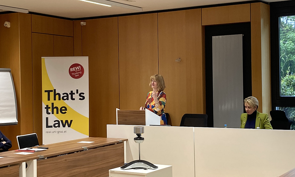 GILDS-Diskussion mit Prof. Liesbeth Lijnzaad