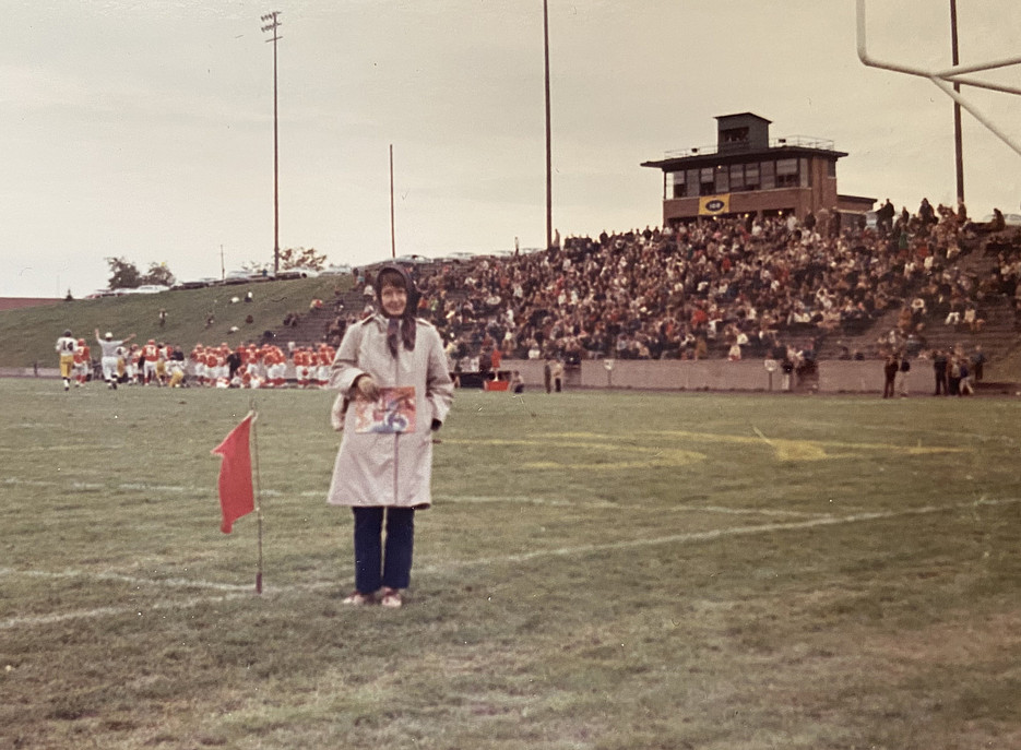 Doris Mühringer bei einem American Football Spiel 