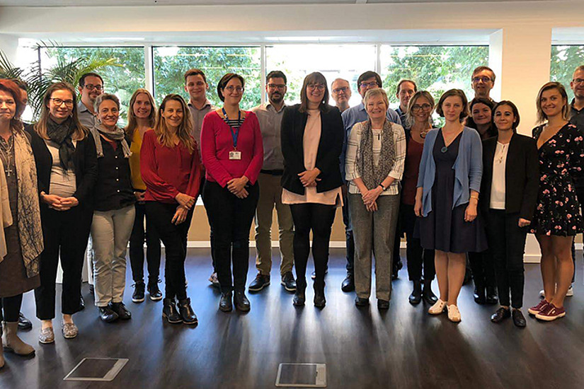 VertreterInnen aller sieben Universitäten der Arqus-Allianz trafen sich in Brüssel für den gemeinsamen Auftakt zur Zusammenarbeit. Foto: Uni Granada. 