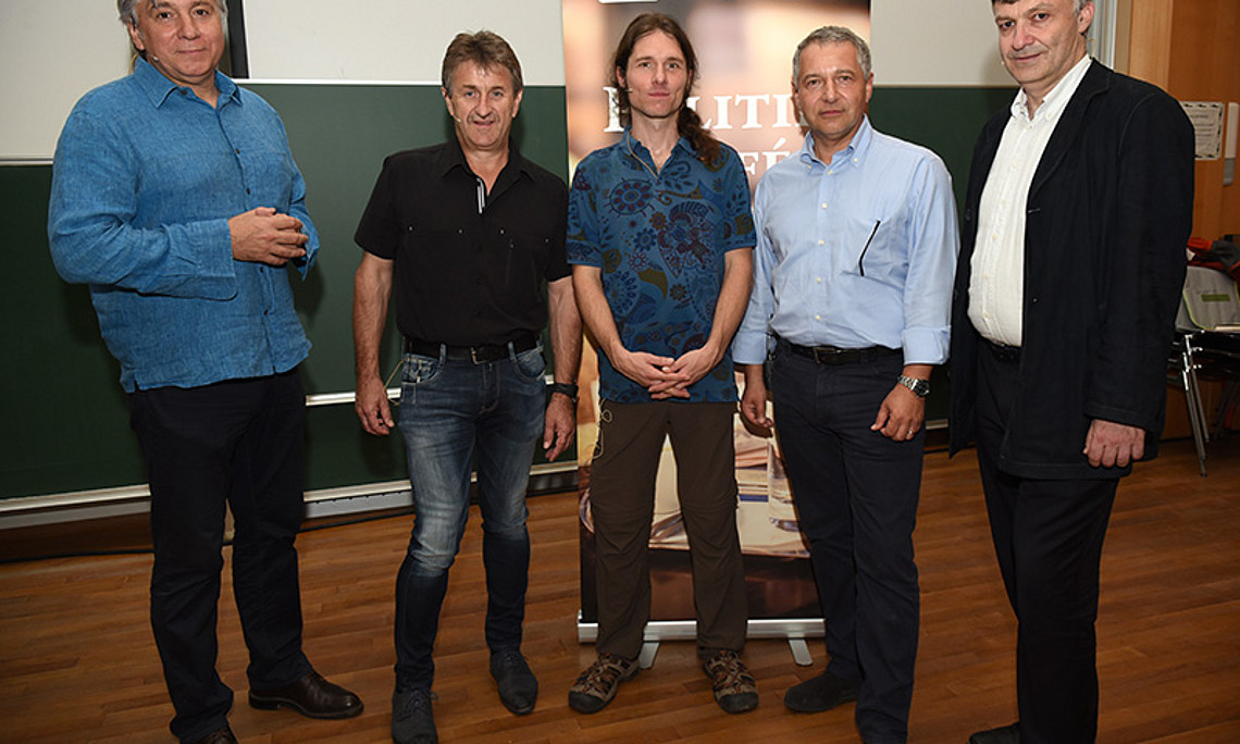 Was bedeutet nachhaltig? Darüber diskutierten Werner Boote, Manfred Hohensinner, Clemens G. Arvay, Markus Steppan und Karl Steininger (v. l.) Foto: Uni Graz/Schweiger 