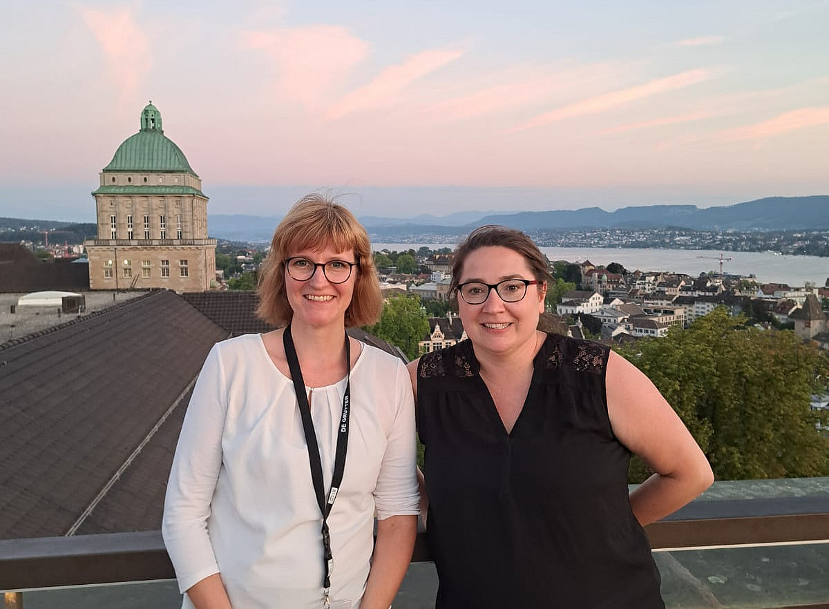 Bild von Prof. Dr. Katharina Pyschny und PD Dr. Sarah Schulz ©Katharina Pyschny