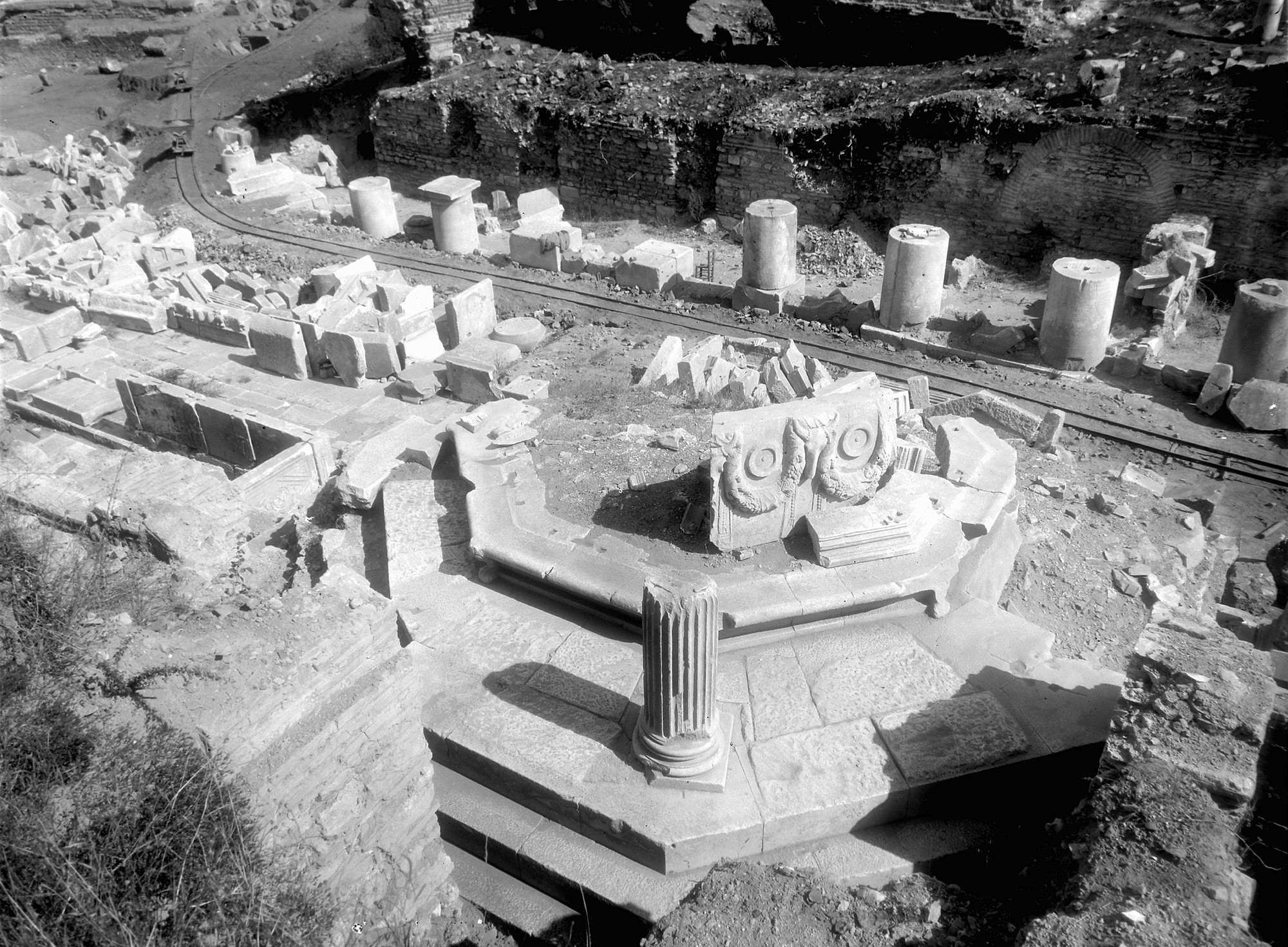 Fotografie des Oktogon in Ephesos 