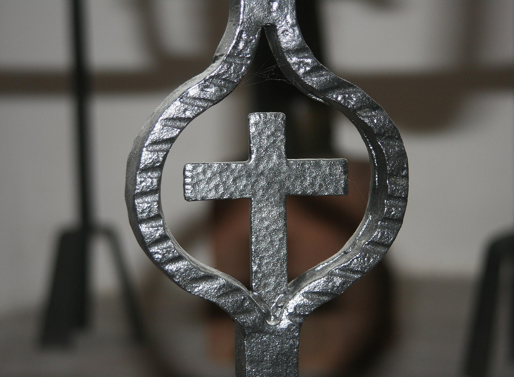 Kreuz, silber ©HolgersFotografie