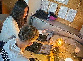 Schülerlabor Candela ©Milan Nemling 