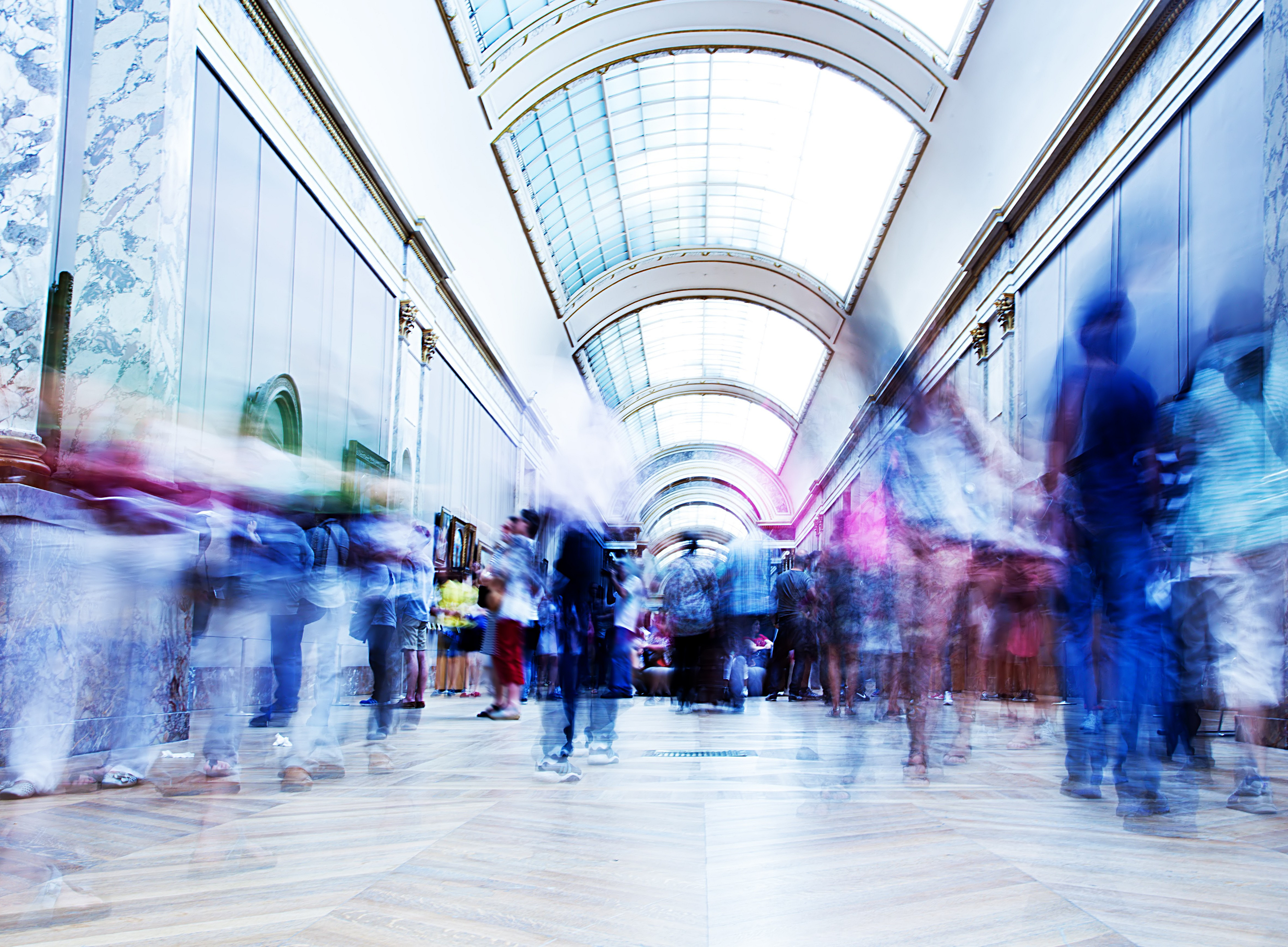 verschwommene Menschen, Einkaufszentrum ©Free Pik, Creator: @bedneyimages