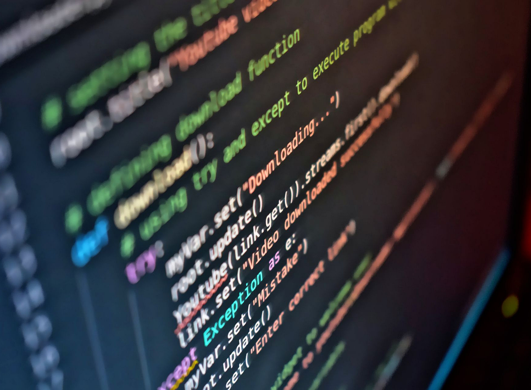 Code auf einem Bildschirm ©Godfrey Atima