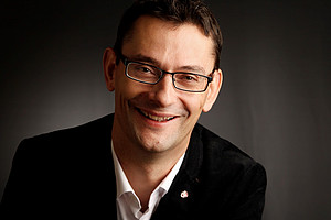 The happy awardee. Image: UniGraz/OpNaQ The happy awardee. Image: UniGraz/OpNaQ