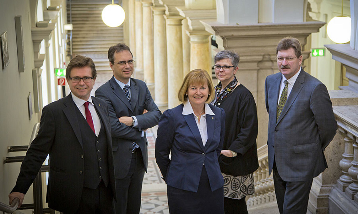 Auf Beschluss des Rektorats entfällt der Studienbeitrag für AsylwerberInnen im kommenden Wintersemester. Foto: Uni Graz/Lunghammer. 