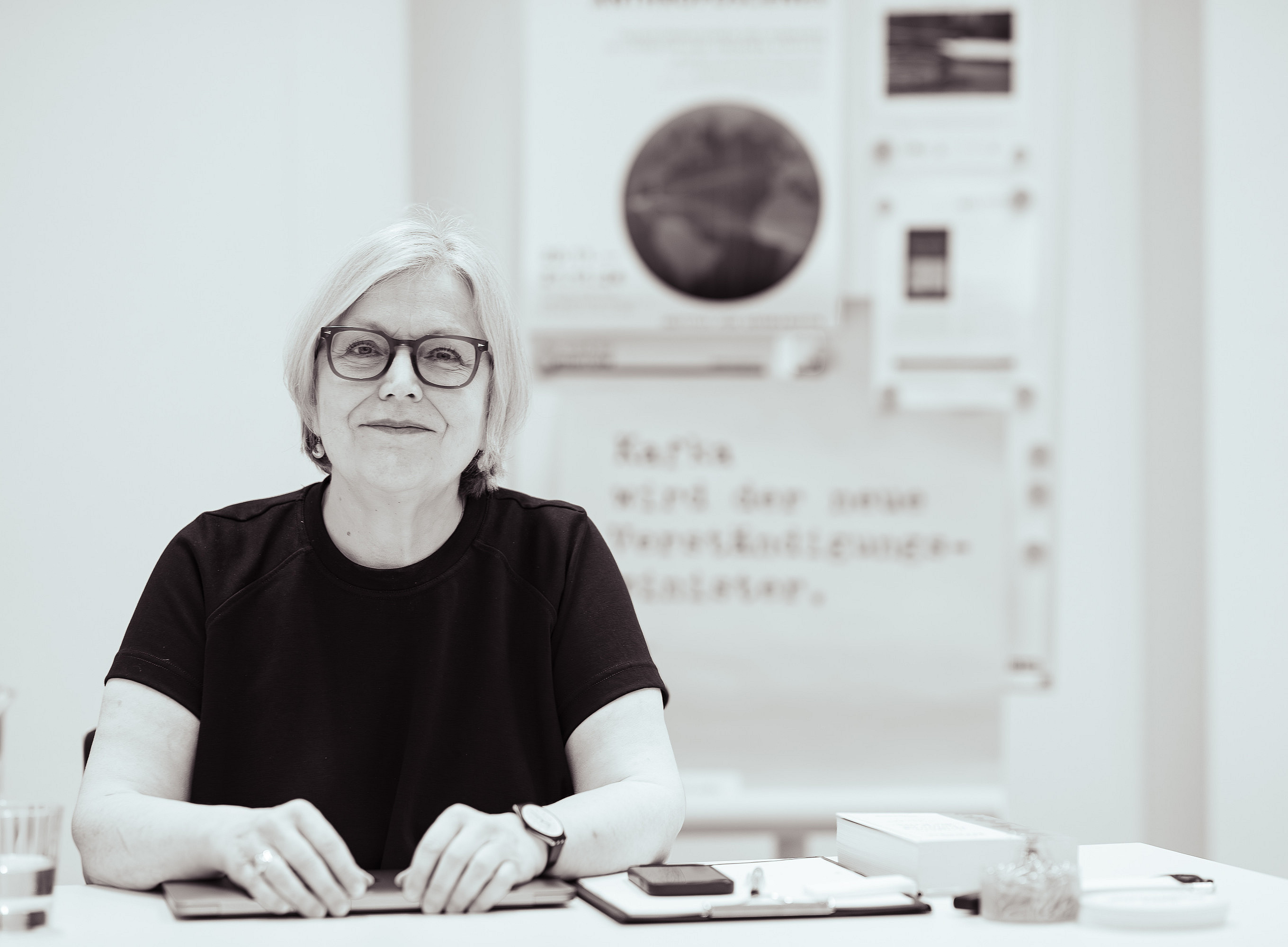 Eine schwarzweiss Fotografie einer Frau ©Uni Graz/Tzivanopoulos
